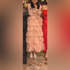 Beautiful kavita bhartia for Anthropologie rosette tiered Tull gown